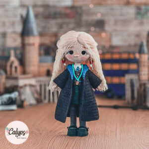 Luna Lovegood, versión uniforme | Patrón de crochet