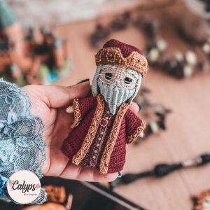 Albus Dumbledore, versión pocket size | Patrón de crochet