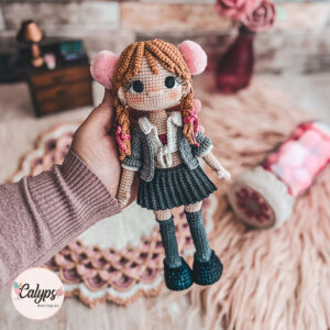 Britney Spears, Baby one more time version | Crochet PDF pattern