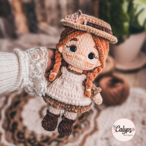 Anne Shirley, versión plushie | Patrón de crochet en PDF